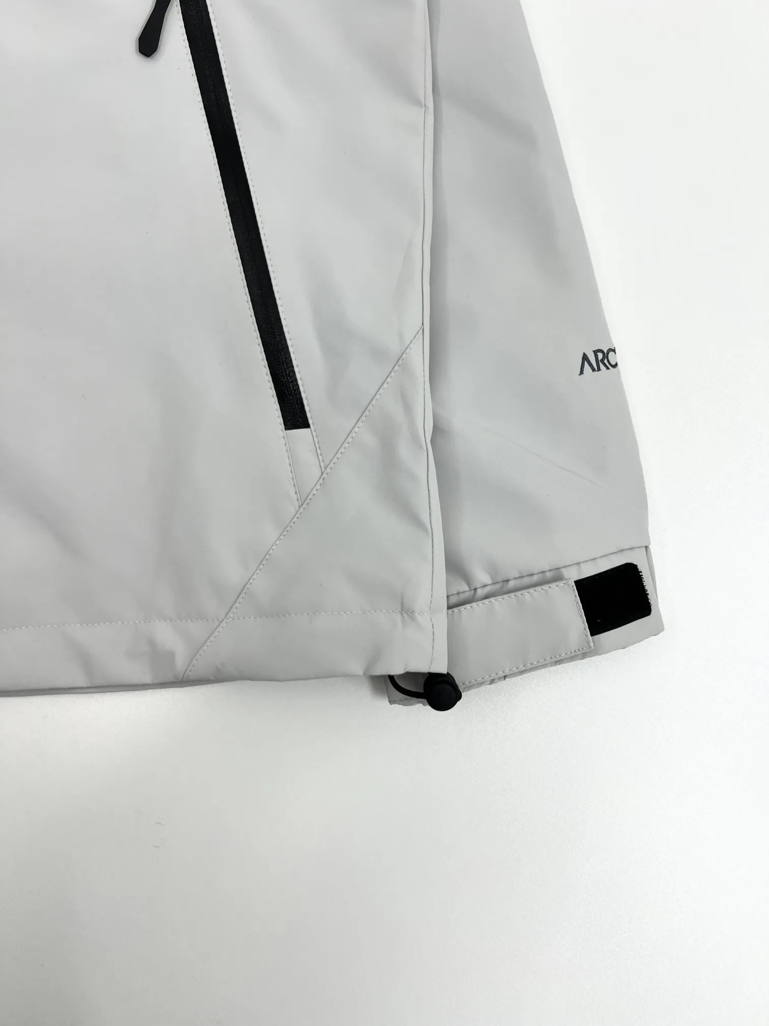 Arc* 2026 New Arrival ，Original Premium Breathable ， ， ， Quality。 ， Sizes：M～3XL